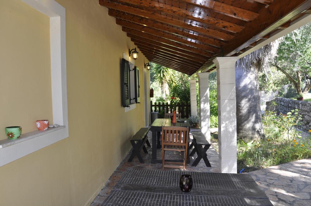 Magdalini Apartments อฟิโอนาส ภายนอก รูปภาพ